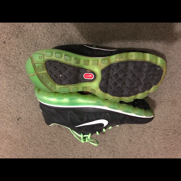 Nike running sneakers - Picture 2 of 3